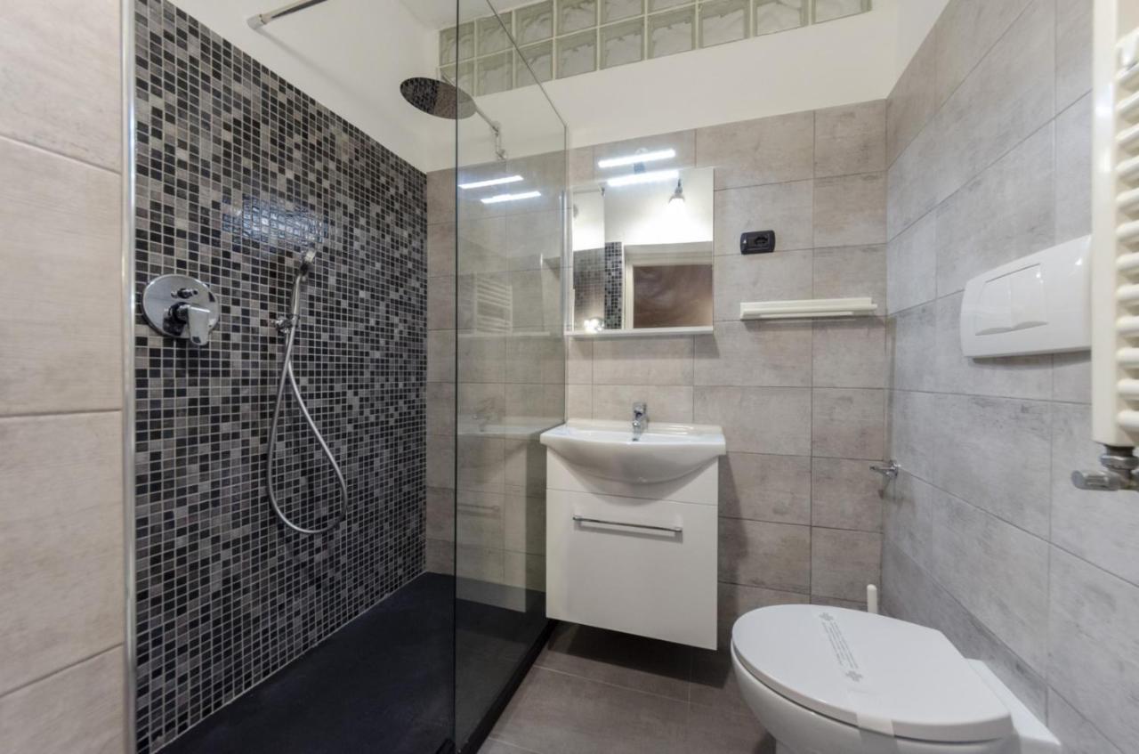 Apartamento Joivy Warm Family Flat For 9, Near Porto Antico Génova Exterior foto